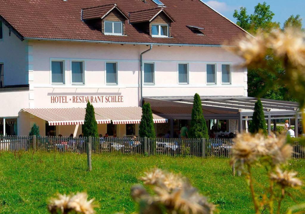 Hotel Schlee Hohenschäftlarn Exteriör bild